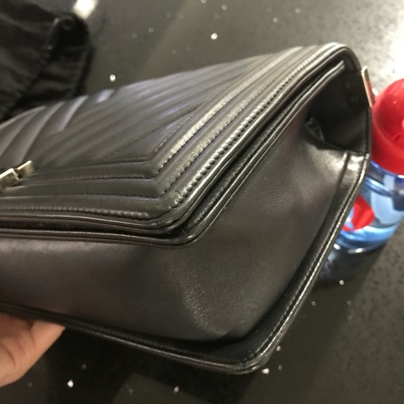 SOLD to @nurrixa 🌸Chanel Chevron New Medium Boy🌸 - Picture 8 of 8